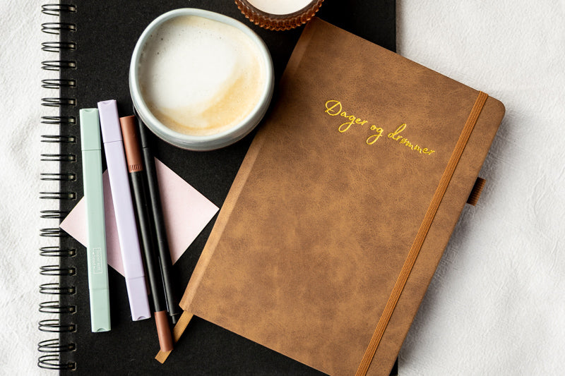 Udatert planlegger - Dager og drømmer